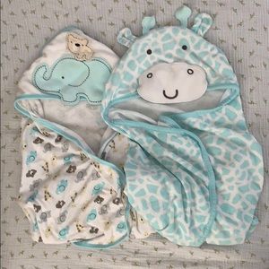Gerber infant hooded towels